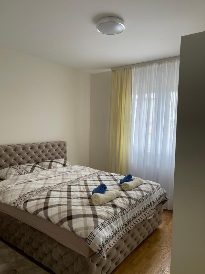 Cvetanov Trg Lux 2 Apartment Beograd Ngoại thất bức ảnh