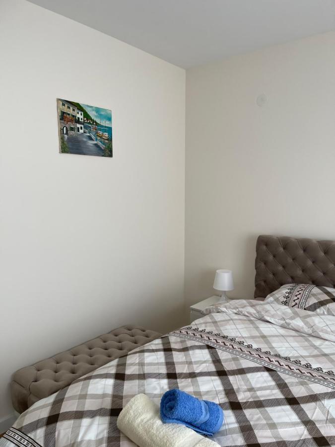 Cvetanov Trg Lux 2 Apartment Beograd Ngoại thất bức ảnh